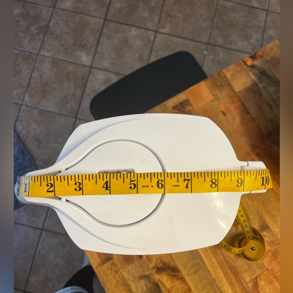 Brita White Water Filter Pitcher - Picture 6 of 7